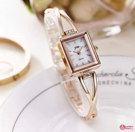 women-gold-quartz-bracelet-fashion-wristwatch-big-0