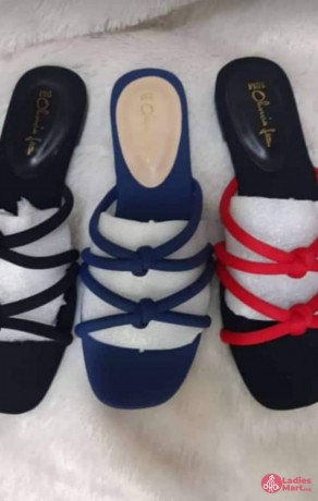 quality-and-affordable-ladies-slippers-big-1