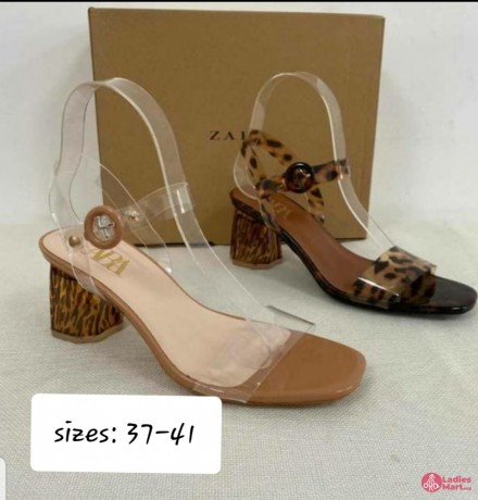 ladies-heel-sandal-big-0