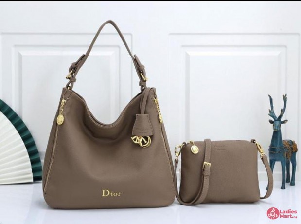 designer-handbag-big-0